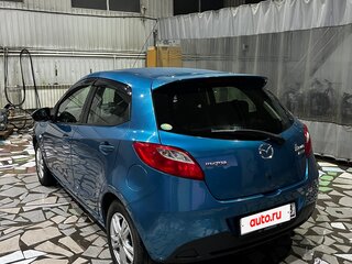 2013 Mazda Demio SkyActiv III (DE), синий, 590000 рублей, вид 4