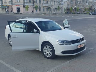 2014 Volkswagen Jetta VI, белый, 1600000 рублей, вид 4