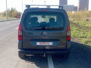 2013 Citroen Berlingo II Рестайлинг, серый, 750000 рублей, вид 2