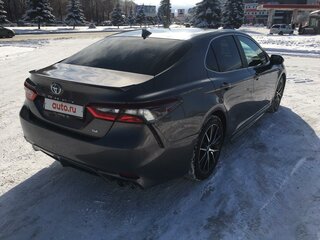 2021 Toyota Camry VIII (XV70) Рестайлинг, серый, 2950000 рублей, вид 4