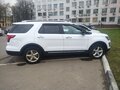 2016 Ford Explorer V Рестайлинг, белый - вид 2