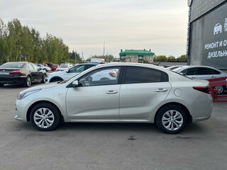 2019 Kia Rio IV, бежевый, 1270000 рублей, вид 4