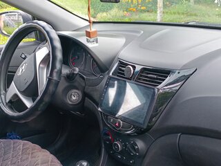 2015 Hyundai Solaris I Рестайлинг, белый, 820000 рублей, вид 5