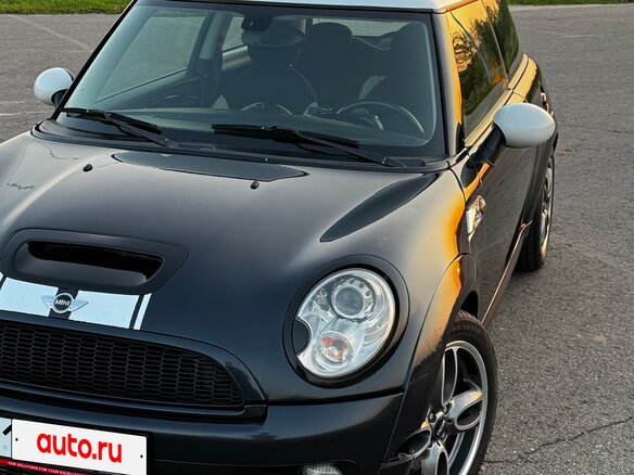2008 Mini Hatch Cooper S II (R56), чёрный, 1000000 рублей - вид 6