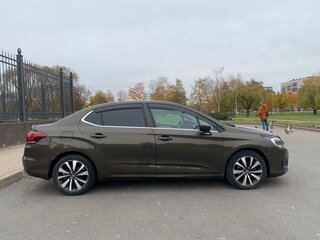 2016 Citroen C4 II Рестайлинг, коричневый, 900000 рублей, вид 4