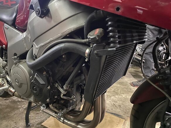 2001 Honda CBR 1100 XX, красный, 650000 рублей - вид 8