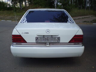 1993 Mercedes-Benz S-Класс 320 III (W140), белый, 1500000 рублей, вид 2