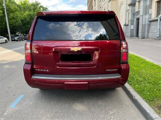 2019 Chevrolet Tahoe IV, красный, 4450000 рублей, вид 3