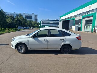 2020 Lada (ВАЗ) Granta I Рестайлинг, белый, 525000 рублей, вид 4