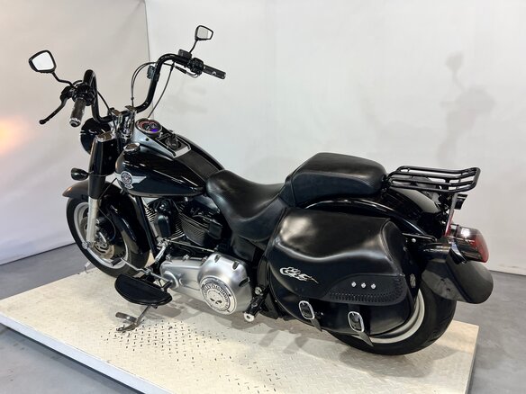 2009 Harley-Davidson Fat Boy, чёрный, 549000 рублей - вид 17