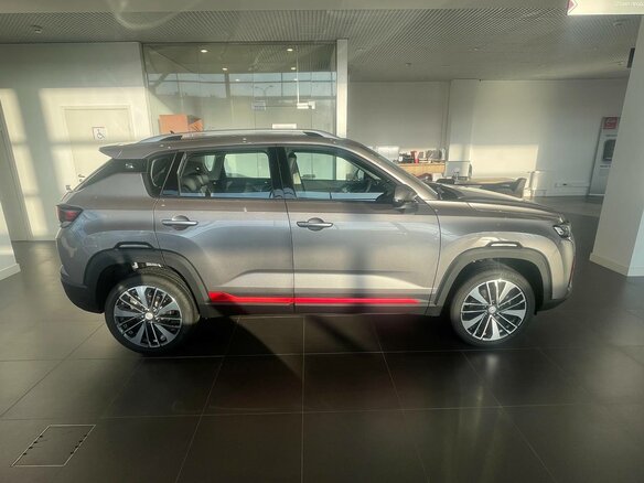 2025 Changan CS35 Plus I Рестайлинг, серебристый - вид 1