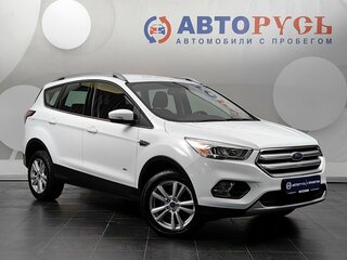 2017 Ford Kuga II Рестайлинг, белый, 1658000 рублей, вид 1