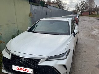 2022 Toyota Avalon V, белый, 4300000 рублей, вид 1