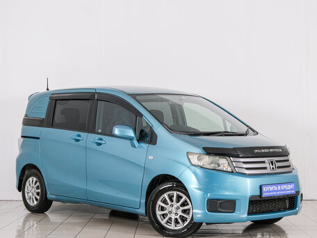Honda Freed I Рестайлинг