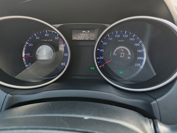 2013 Hyundai ix35 I, коричневый, 1550000 рублей - вид 6