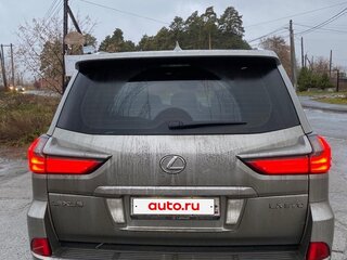 2016 Lexus LX 570 III Рестайлинг 2, серый, 9000000 рублей, вид 2