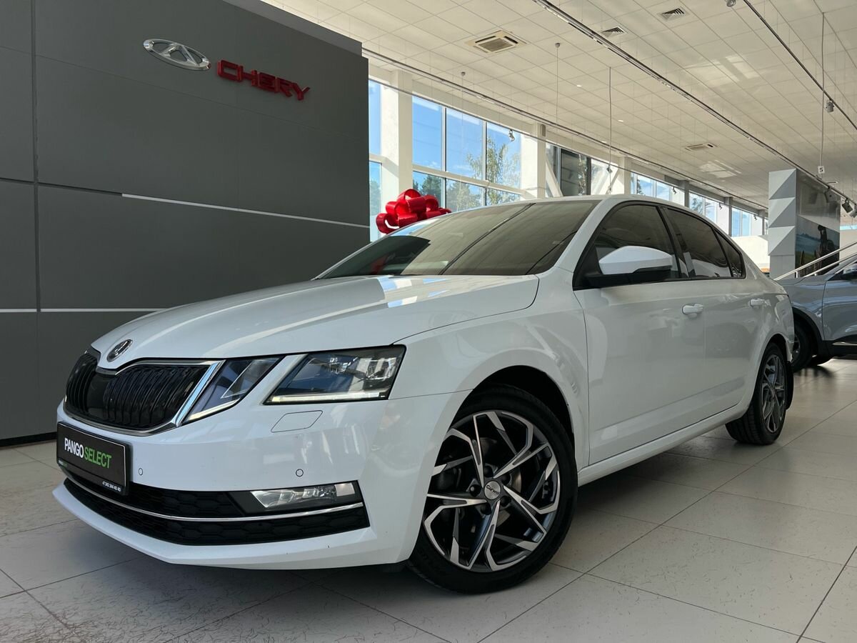 Открыть фотографии: Skoda Octavia III (A7) Рестайлинг