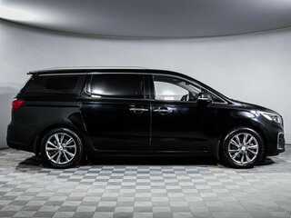 2020 Kia Carnival III, чёрный, 2898000 рублей, вид 4