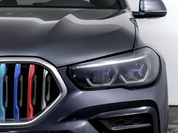 2021 BMW X6 30d III (G06), серый, 8350000 рублей - вид 2