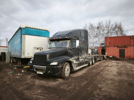 2005 Freightliner Century Class, чёрный, 2200000 рублей, вид 1
