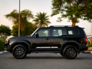 2026 Toyota Land Cruiser Prado (MHEV) 250 Series, чёрный, 8760000 рублей, вид 3