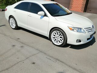 2011 Toyota Camry VI (XV40) Рестайлинг, белый, 1880000 рублей, вид 2