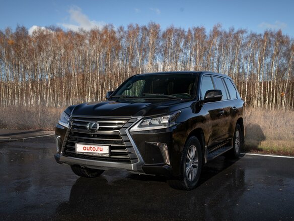 2017 Lexus LX 450d III Рестайлинг 2, чёрный, 8999999 рублей