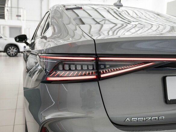 2025 Chery Arrizo 8, серебристый - вид 11