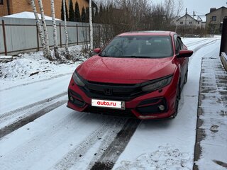 2019 Honda Civic X, красный, 2200000 рублей, вид 4