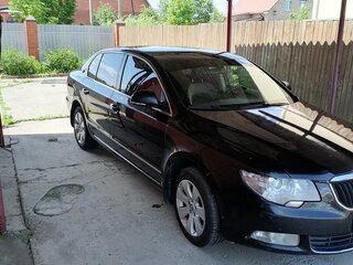 2013 Skoda Superb II, чёрный, 910000 рублей, вид 3