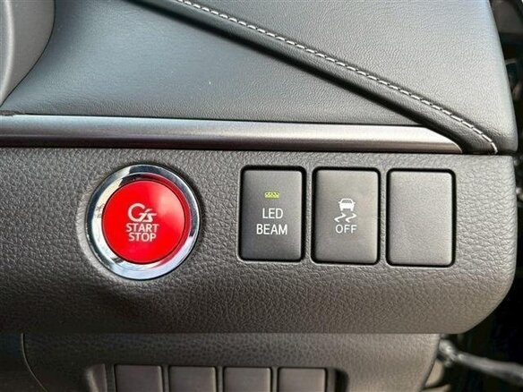 2017 Toyota Harrier III (XU60), чёрный, 1770017 рублей - вид 18