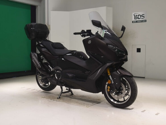 2025 Yamaha TMAX, чёрный, 1400000 рублей - вид 2