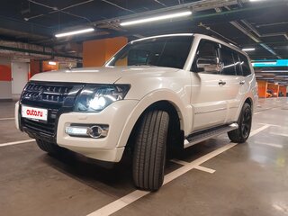 2019 Mitsubishi Pajero IV Рестайлинг 2, белый, 4700000 рублей, вид 1