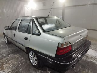 2007 Daewoo Nexia I, серебристый, 235000 рублей, вид 4