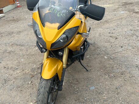 2007 Triumph Tiger 1050, золотистый, 450000 рублей, вид 1