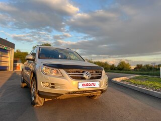 2011 Volkswagen Tiguan I, серебристый, 950000 рублей, вид 1