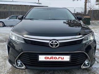 2017 Toyota Camry VII (XV50) Рестайлинг 2, чёрный, 2600000 рублей, вид 1