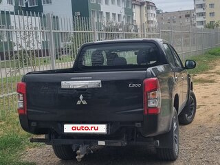 2019 Mitsubishi L200 V Рестайлинг, чёрный, 2300000 рублей, вид 2