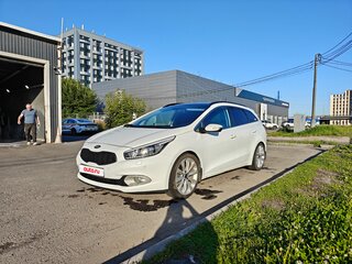2014 Kia Ceed II, белый, 1180000 рублей, вид 1