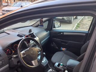 2013 Opel Zafira B Рестайлинг, чёрный, 770000 рублей, вид 5