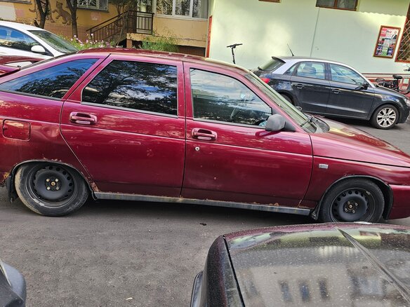 2005 Lada (ВАЗ) 2112, красный - вид 3