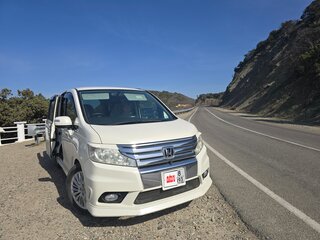 2010 Honda Stepwgn IV, белый, 1410000 рублей, вид 2