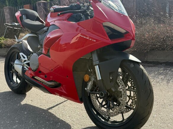 2020 Ducati Panigale V2, красный, 1700000 рублей - вид 5