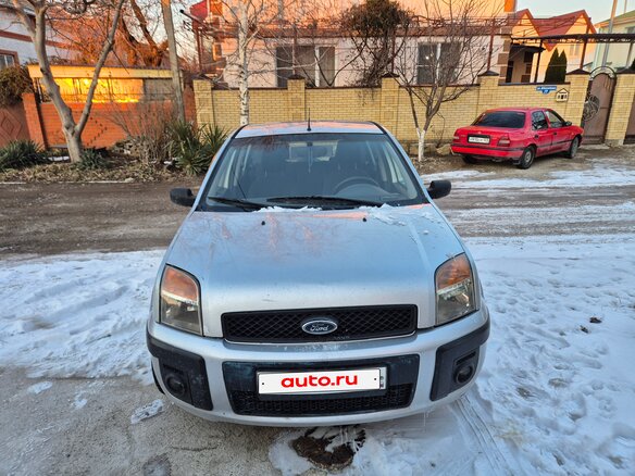 2006 Ford Fusion I Рестайлинг, серебристый, 400000 рублей