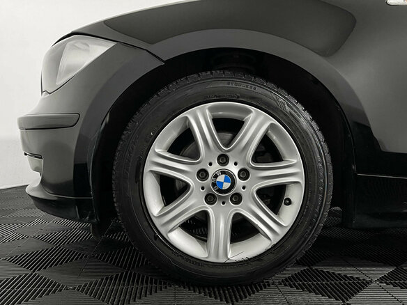 2011 BMW 1 серии 116i I (E81/E82/E87/E88) Рестайлинг, чёрный - вид 6