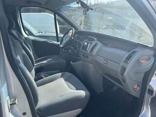 2009 Opel Vivaro A Рестайлинг, серебристый, 1590000 рублей, вид 5