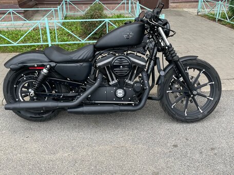 2018 Harley-Davidson Sportster 883, чёрный, 900000 рублей, вид 1