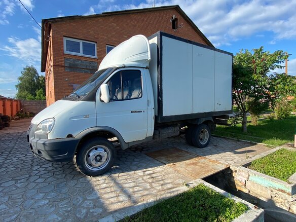 2004 ГАЗ ГАЗель (3302), белый, 400000 рублей
