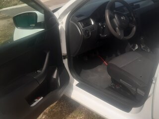 2014 Skoda Rapid I, белый, 780000 рублей, вид 5