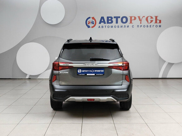 2022 Kia Seltos I, серый - вид 3